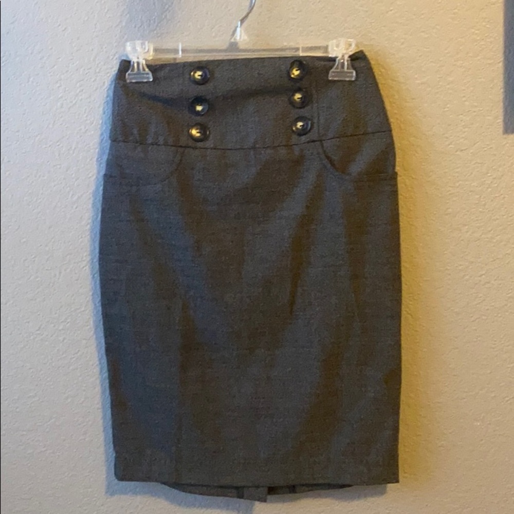 Professional pencil skirt